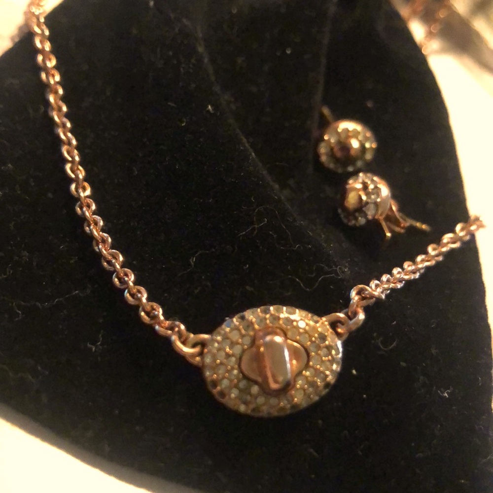 COACH Rose Gold necklace-earring set
